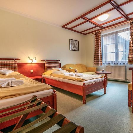 Hotel Golfer Kremnica Bagian luar foto