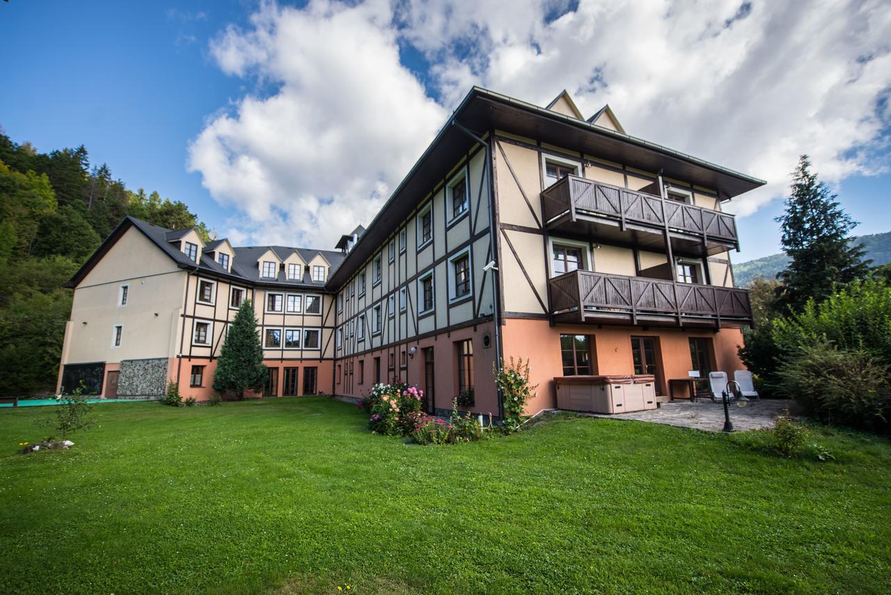 Hotel Golfer Kremnica Bagian luar foto