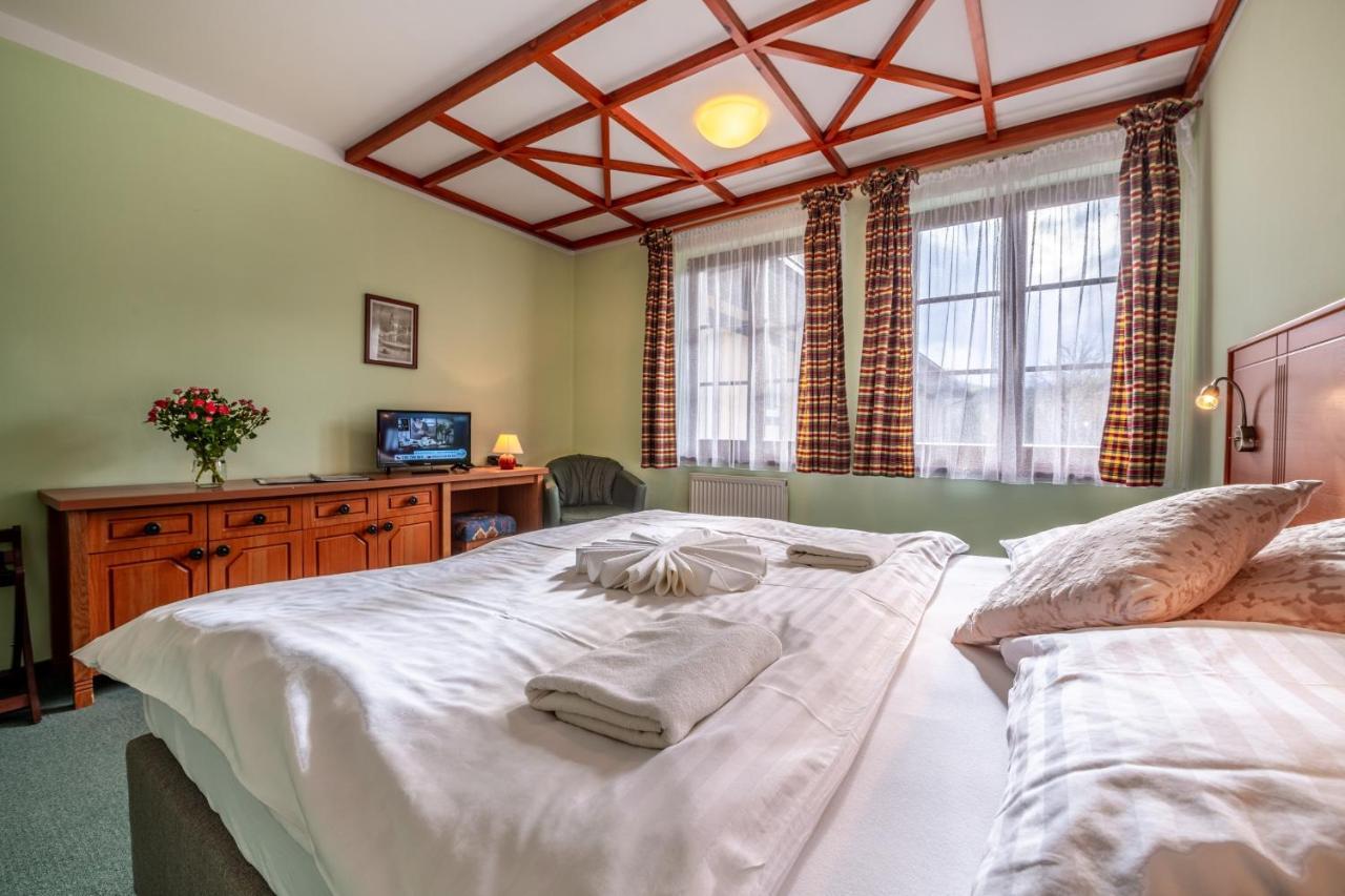 Hotel Golfer Kremnica Bagian luar foto